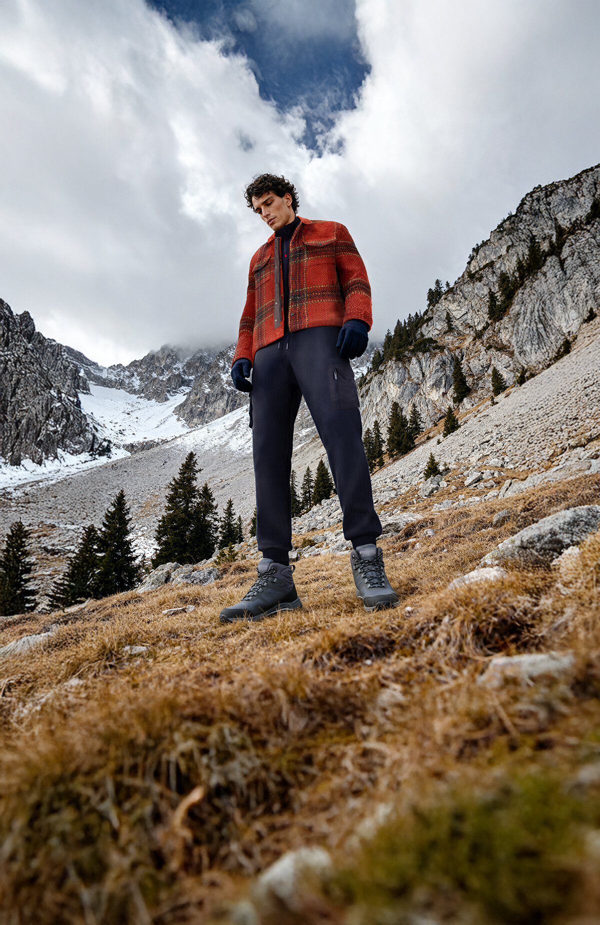 Boyner mağazalarında Hediye Paracıkların'la, 15.000 TL ve üzeri alışverişlerinde 1.500 TL, 20.000 TL ve üzerine alışverişlerinde 2.000 TL daha az öde. Üstelik paylaş ikonuna tıkla, düğün hazırlığı yapan yakınlarına WhatsApp’tan gönder, onlar da daha az ödesin. :)2.000 TL daha az öde -1