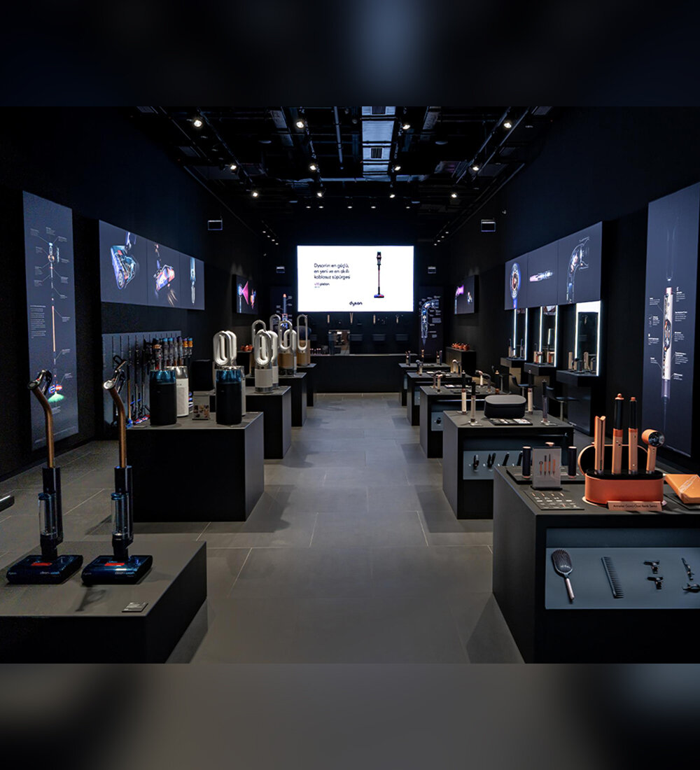 Dyson'ın İstanbul İstinye Park'taki 300 m² yeni mağazası: Dyson teknolojisini hayata geçirmek üzere tasarlandı. Şimdi özel fiyatları keşfetmeye ne dersin? Sponsorluözel fiyatlar -2