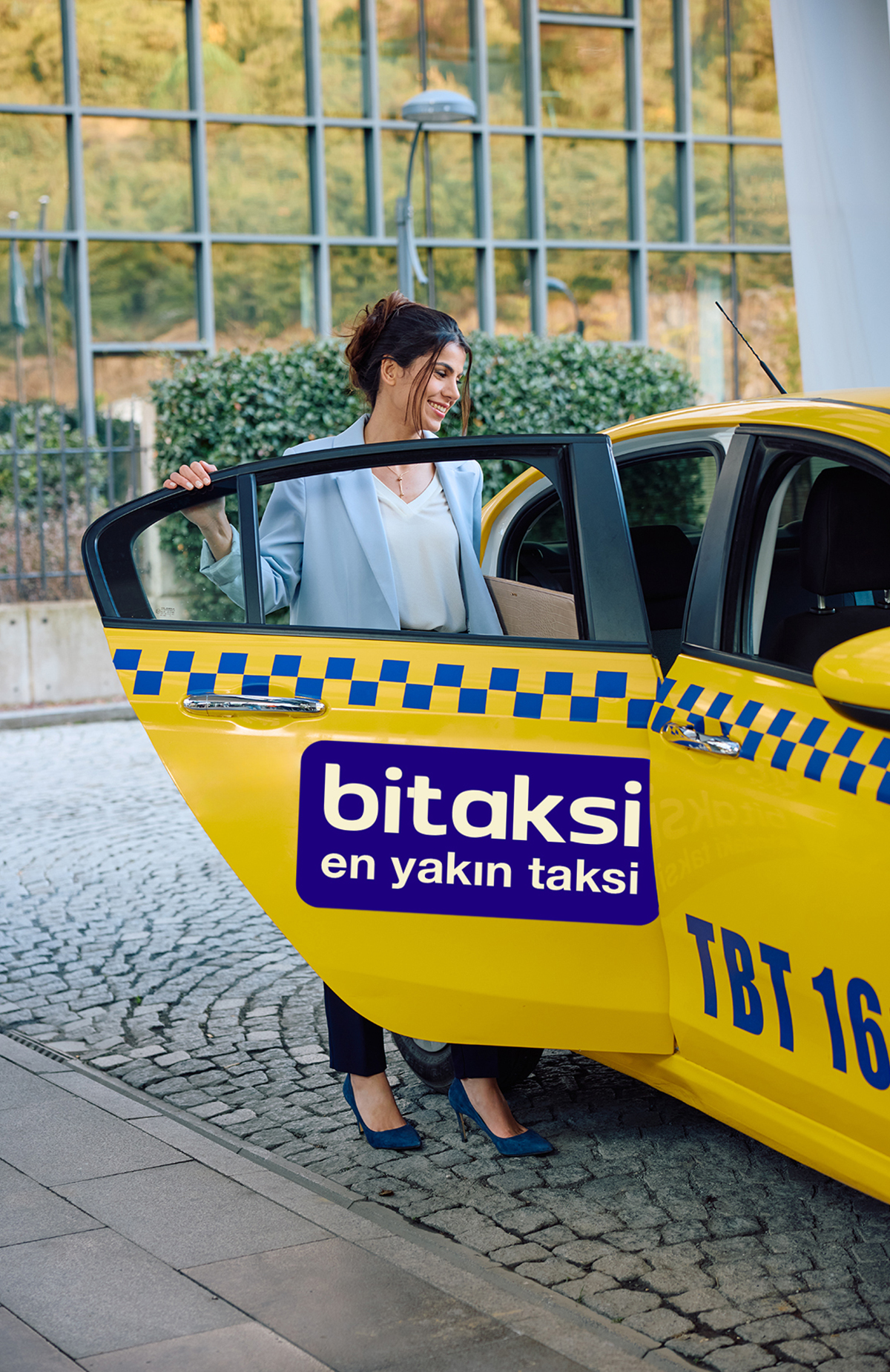 Hopi'nle bitaksi hesabını bağla, 2. yolculukta 50 Paracık, 3. yolculukta 100 Paracık, toplam 150 Paracık kazan. Üstelik yolculuklarını Paracıklarınla ödeyebilirsin!150 Paracık kazan -1