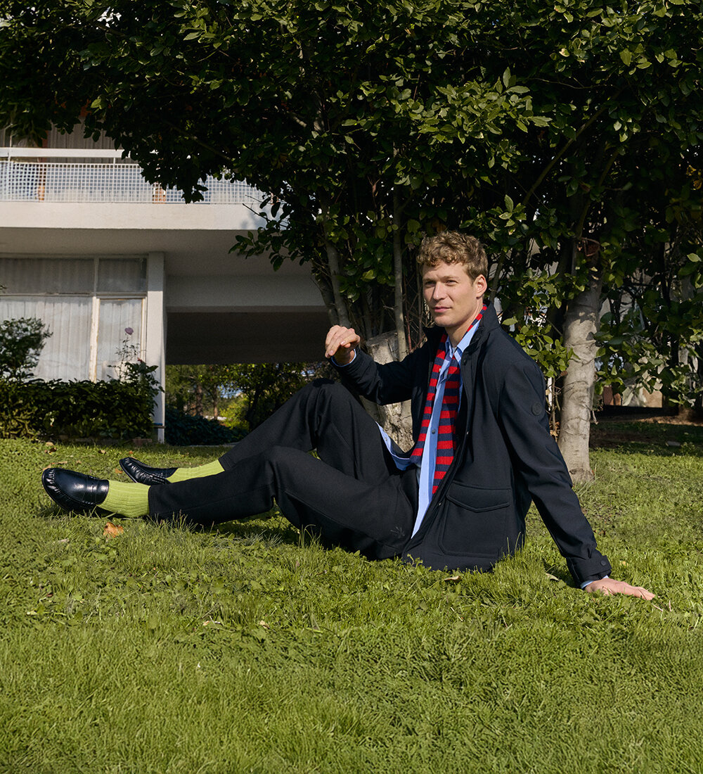 ADV mağazalarında cebindeki 400 Hediye Paracık'la 4.000 TL ve üzeri alışverişlerinde 400 TL, 6.000 TL ve üzerine 1.000 TL, 10.000 TL ve üzerine 2.000 TL daha az öde.2.000 TL daha az öde -2