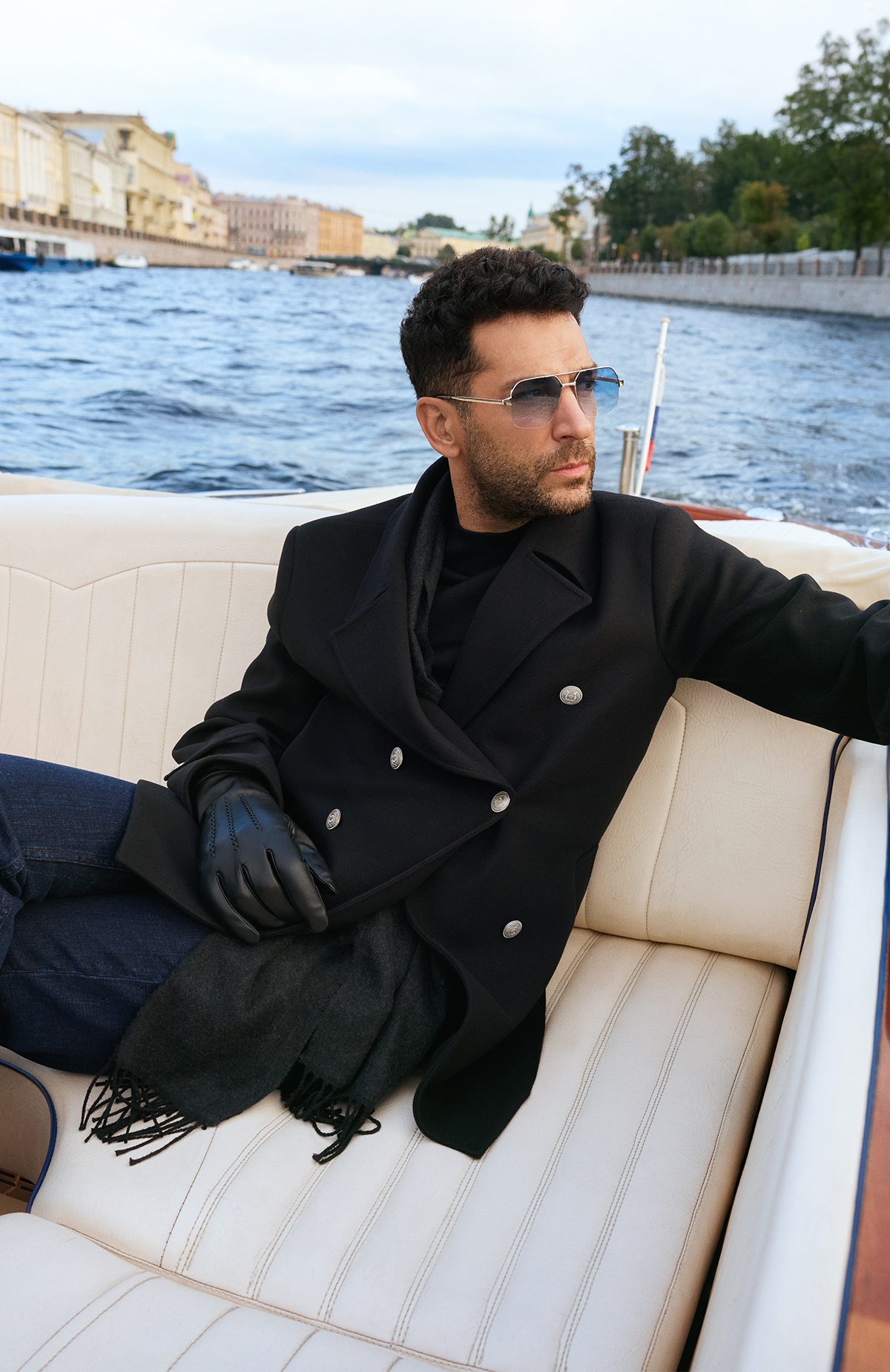 Süvari mağazalarında 250 Hediye Paracık'ını, 3.500 TL ve üzeri alışverişlerinde 250 TL değerinde, 7.000 TL ve üzerinde 750 TL değerinde, 10.000 TL ve üzerinde 1.500 TL değerinde, 15.000 TL ve üzerinde 2.500 TL değerinde harcayabilirsin.2.500 TL değerinde -2