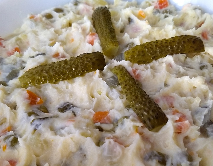 Amerikan Salatası Nasıl Yapılır? 